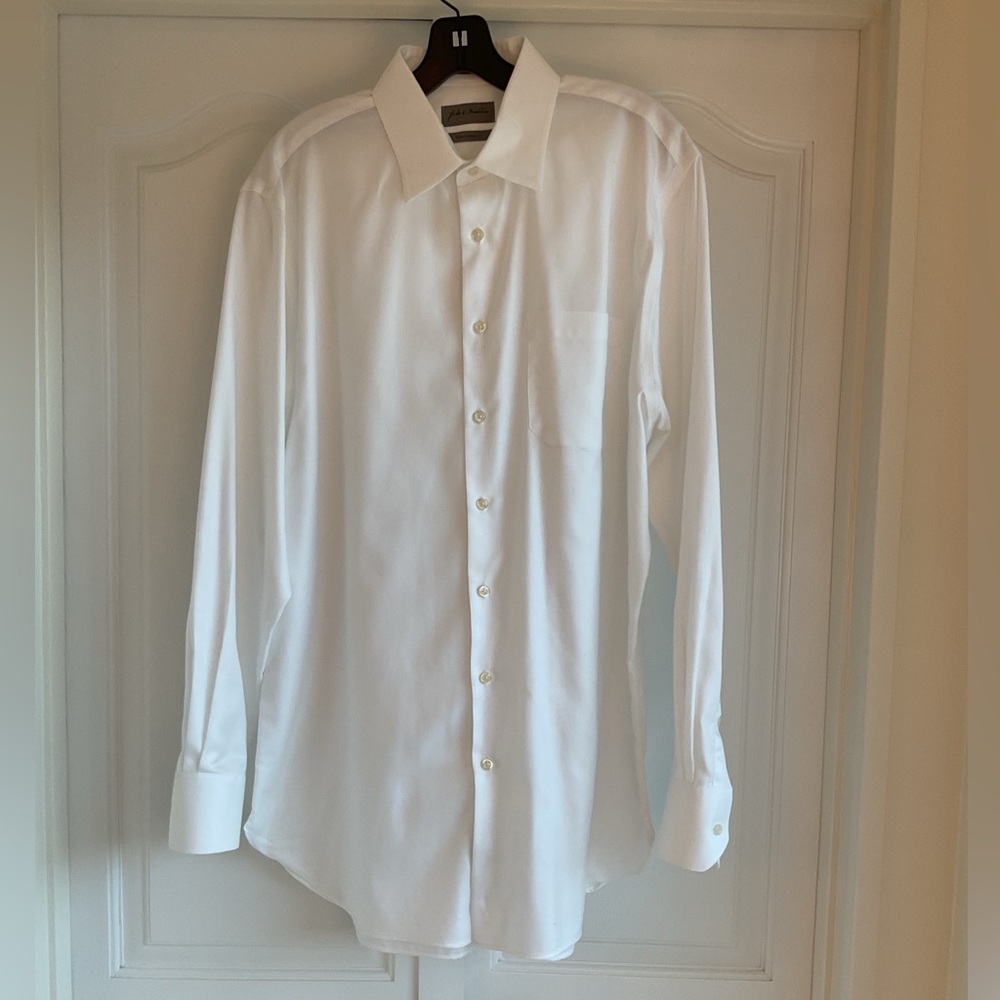 ✅ John W. Nordstrom White Dress Shirt
